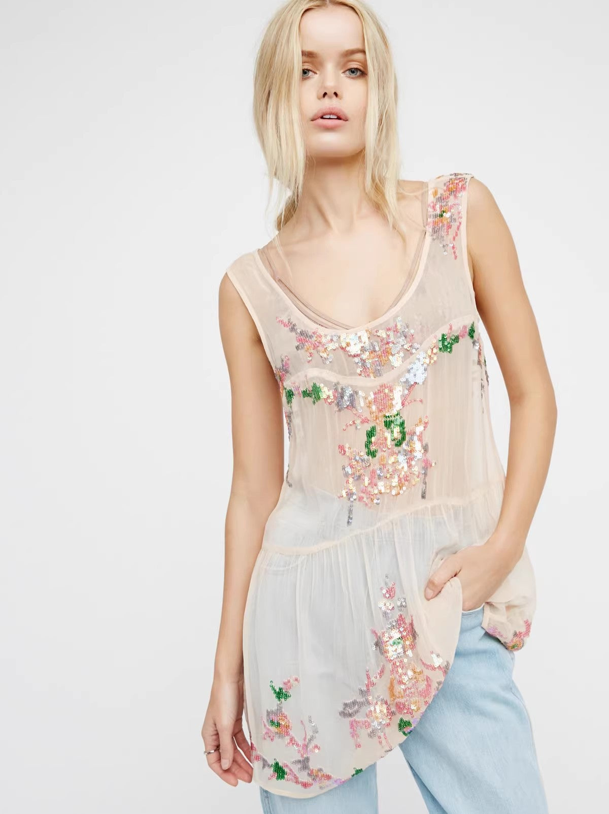 Bohemian Sequin Perspective Backless Dress