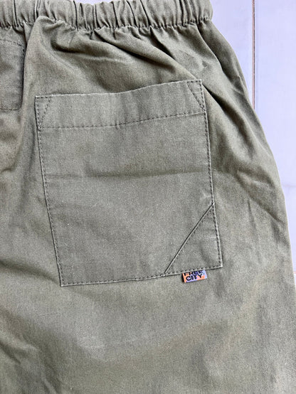 Cropped Kaki Pants - M