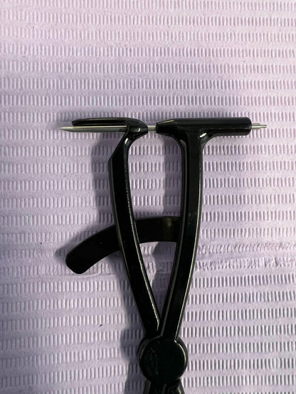Septum Clamps 18ga / 16ga (Box of 25) Sterile